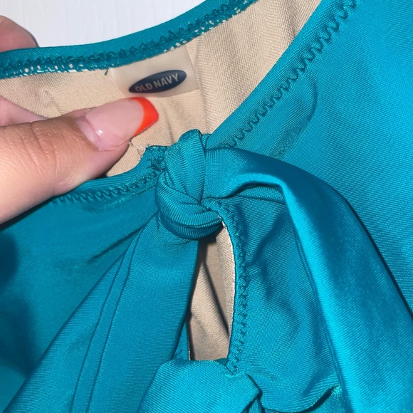 Old Navy long sleeve one piece swimsuit - Picture 2 of 4